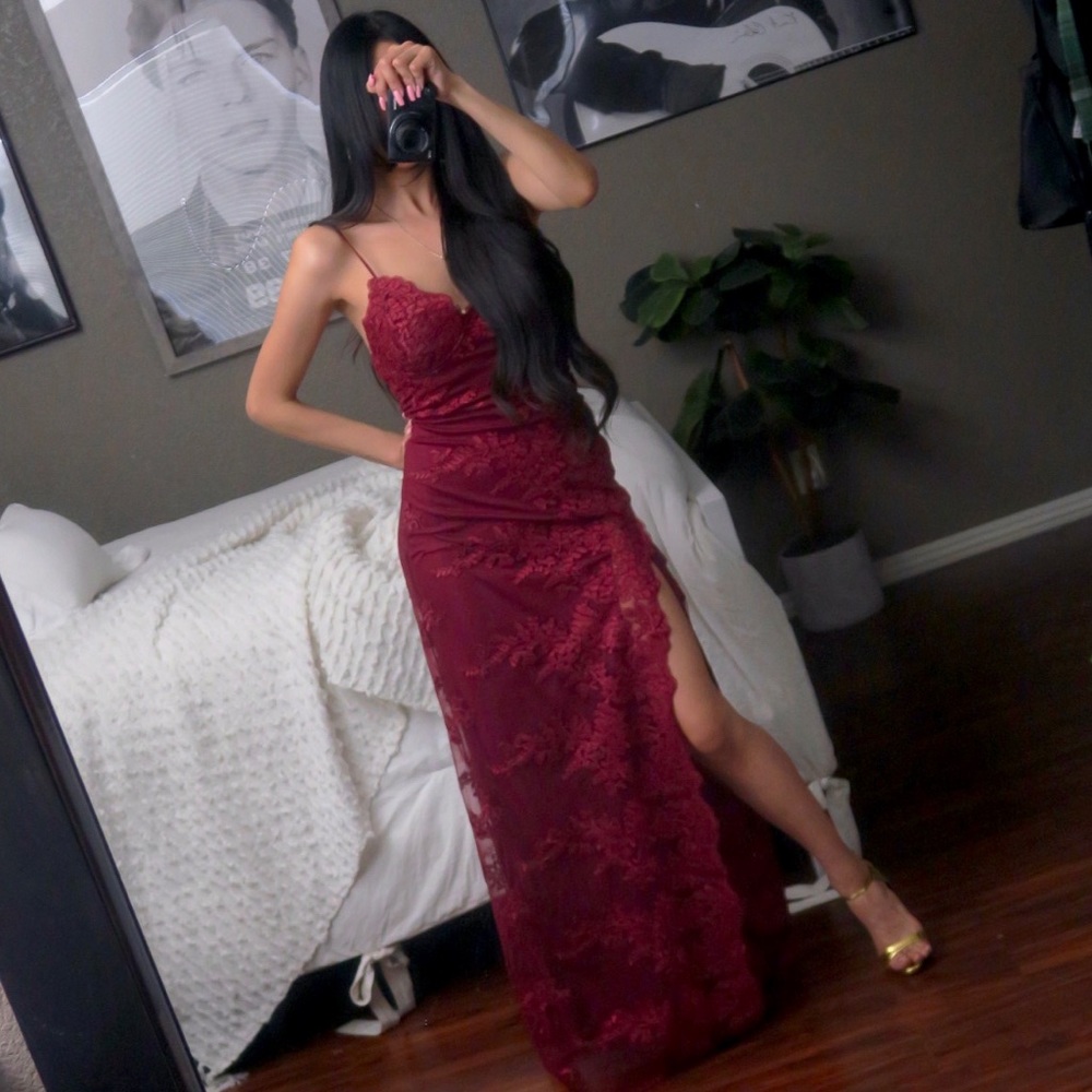 NWT Fashionova Lace Embroidered Slit Maxi Dress